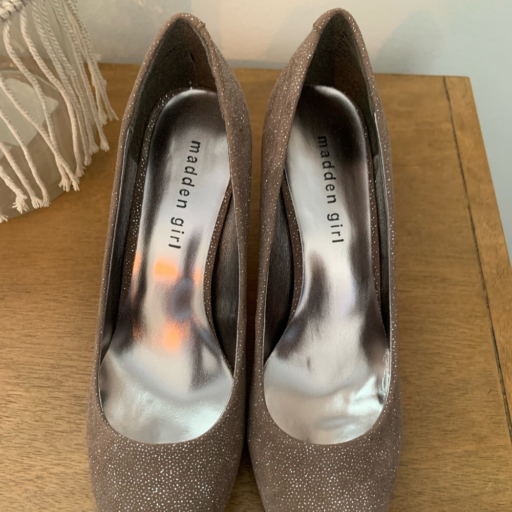 NEW Madden Girl blush glitter pumps heels / Size 8 / Getta style - Picture 4 of 11